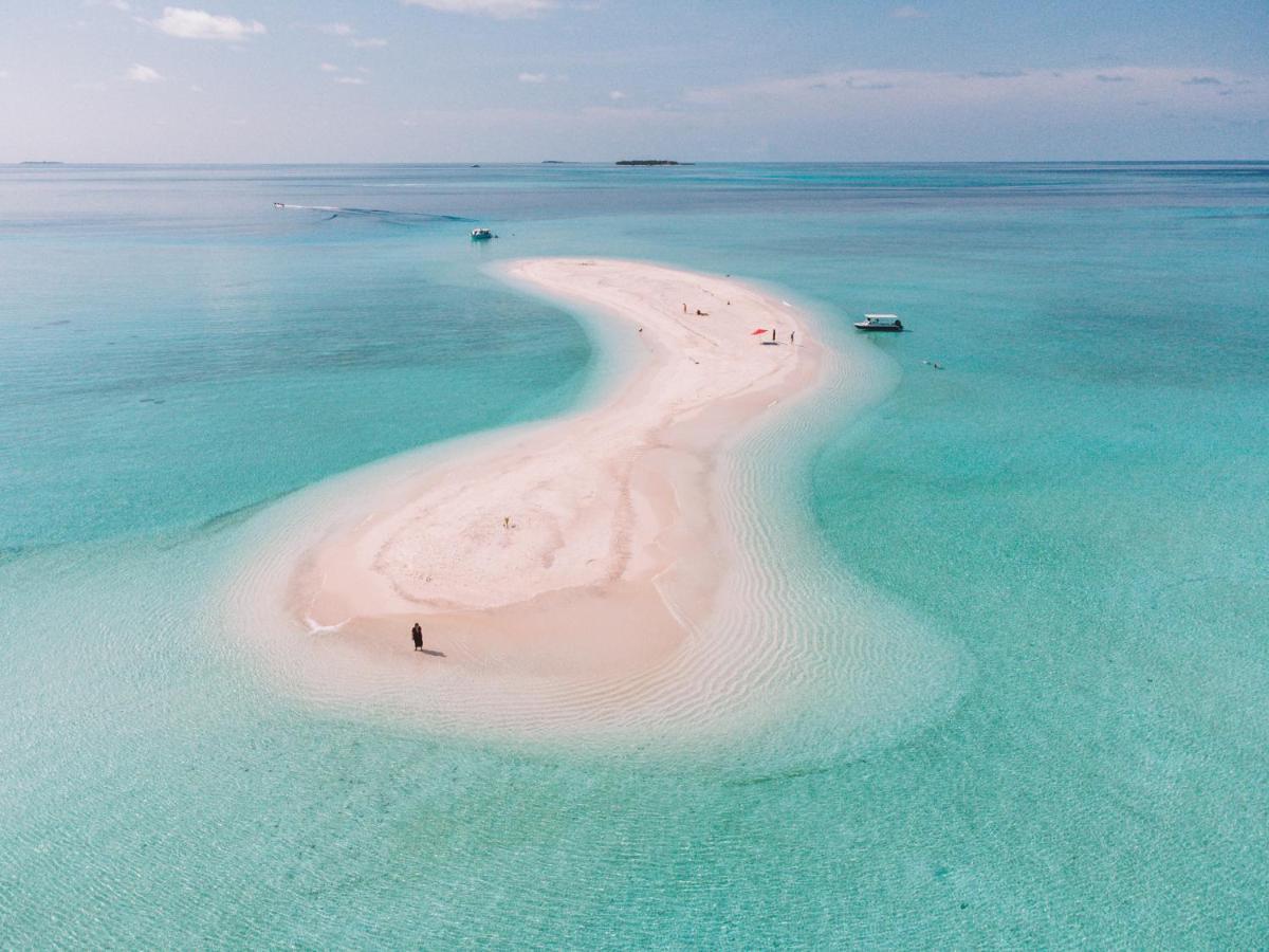 Reef Edge Thulusdhoo, Maldives Hotell Exteriör bild